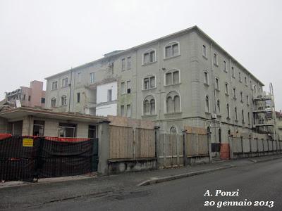 Scene d'ordinaria demolizione