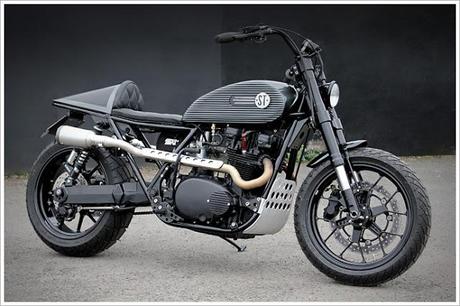 Kawasaki Z750B by Street Tuff Customs