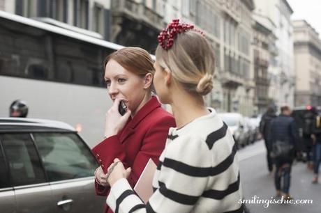 Smilingischic , fashion blog, streestyle, MFW , red accents