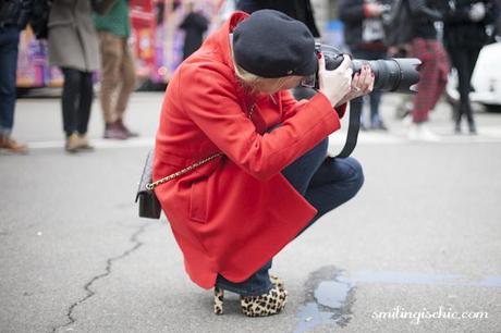 Smilingischic , fashion blog, streestyle, MFW , red accents