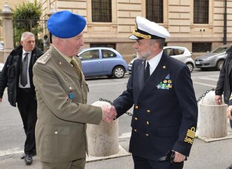 Roma/ Il Capo di Stato Maggiore della Difesa Ammiraglio Binelli Mantelli incontra i rappresentanti del Consiglio Centrale di Rappresentanza