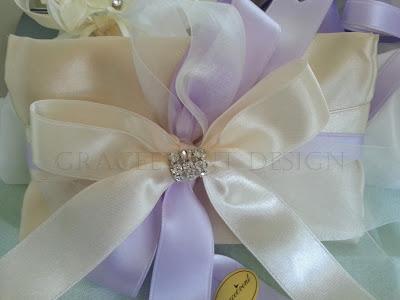 Seta e Swarovski per Cadeaux Matrimonio