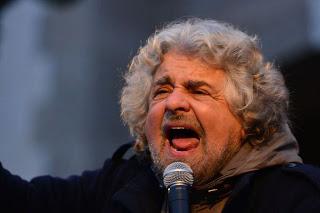 Beppe Grillo delira da Napolitano