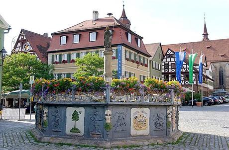 La Romantische Strasse in Germania Würzburg Schongau Rottenbuch Rothenburg Romantische Strasse Nördlingen Neuschwanstein Landsberg am Lech harburg germania Fussen Feuchtwangen Donauwörth Dinkelsbühl destinazioni Baviera Augusta Augsburg 