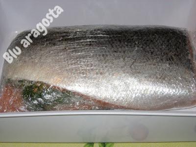 Salmone marinato svedese (gravad lax o gravlax)