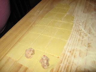 Tortellini di carne in brodo di cappone