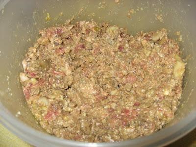 Faraona disossata ripiena con contorno di mele verdi