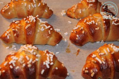 cornetti non sfogliati alla marmellata di arance