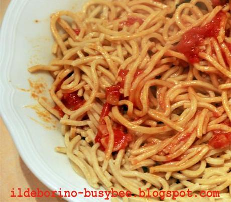 Spaghetti alla Chitarra... con Sugo di Pomodoro e Pancetta