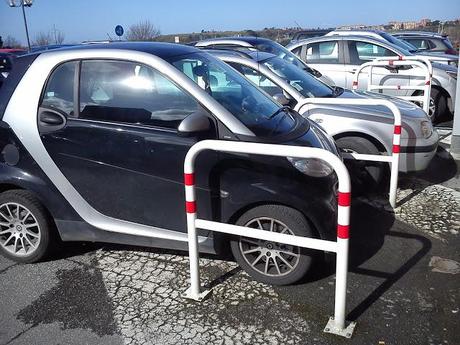 Cioè al parcheggio della Metro Magliana manco si può accedere per via delle auto in quadrupla fila