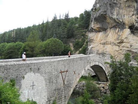 Lungo la Route Napoleon in Francia sisteron Route Napoleon Napoleone Le Golfe Juan grenoble Grasse Francia Digne les Bains destinazioni castello di Malijay castellane 