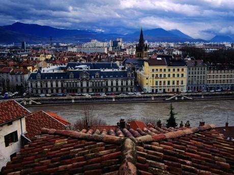 Lungo la Route Napoleon in Francia sisteron Route Napoleon Napoleone Le Golfe Juan grenoble Grasse Francia Digne les Bains destinazioni castello di Malijay castellane 