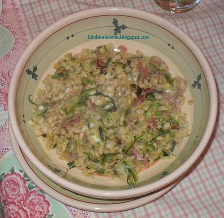 Grano con speck e zucchine