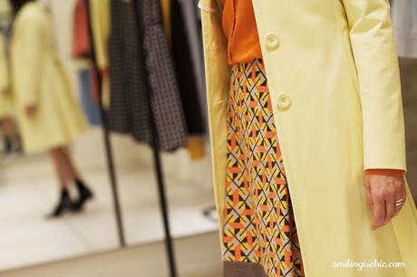 Smilingischic, fashion blog, collezione primavera estate 2013 Max & Co, negozio Lucca , cappottino giallo canarino, mix di colori