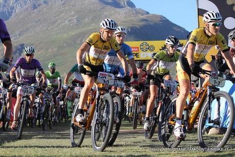 CAPE EPIC: Vincono  Sauser e Kulhavy per Burry Stander