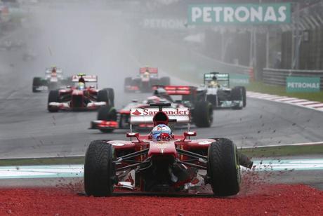 F1, IN MALESIA SCINTILLE RED BULL: LE PAGELLE