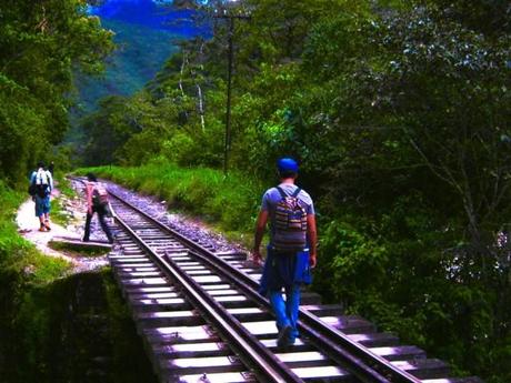 camminata a-la stand by me fino a Aguas calientes