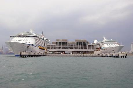 ROYAL CARIBBEAN: GIORNATA STORICA IN ASIA