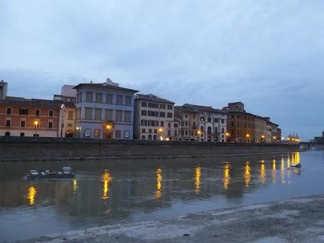 Through Pisa, from 2013 to 2014 .. Happy New Year !!!