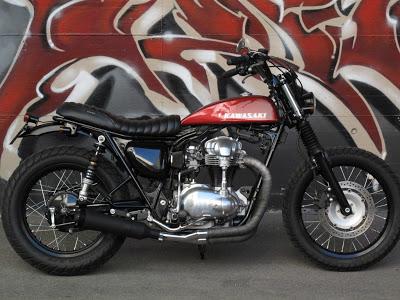 W650 Street tracker