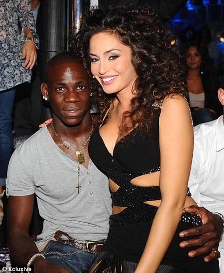 raffaella fico e mario balotelli insieme 