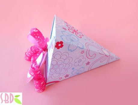 Scatole Pasquali a Piramide - Pyramid Easter Boxes Scatole Pasquali a Piramide - Pyramid Easter Boxes