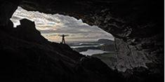 Adam Ondra nella grotta di Hanshelleren