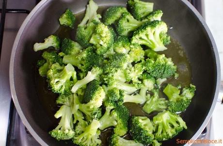 Orecchiette con broccoli orecchiette con broccoli 02