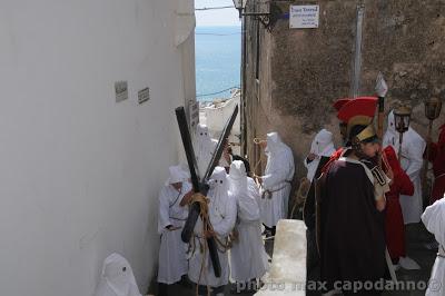 POSITANO: la passione del Signore