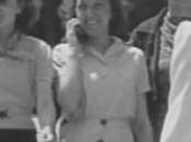 Usa, 1938: ragazza parla cellulare?