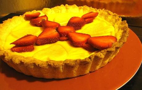 LA PRINCIPESSA E LA REGINA - I FIORI E I TACCHI - CROSTATA ALLA CREMA CON FRAGOLE