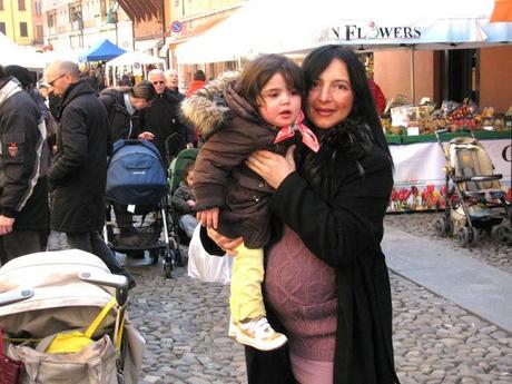 LA PRINCIPESSA E LA REGINA - I FIORI E I TACCHI - CROSTATA ALLA CREMA CON FRAGOLE