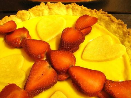 LA PRINCIPESSA E LA REGINA - I FIORI E I TACCHI - CROSTATA ALLA CREMA CON FRAGOLE