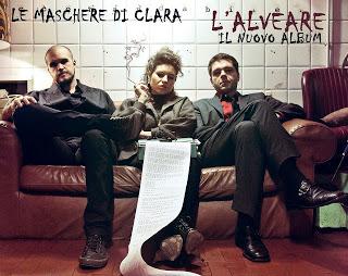 Le Maschere di Clara-L'Alveare