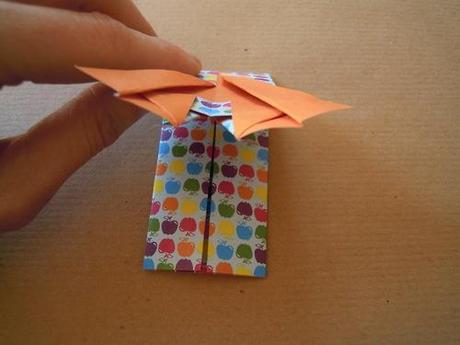 PIGIAMA ORIGAMI
Non so voi,… ma a me piegare la carta...