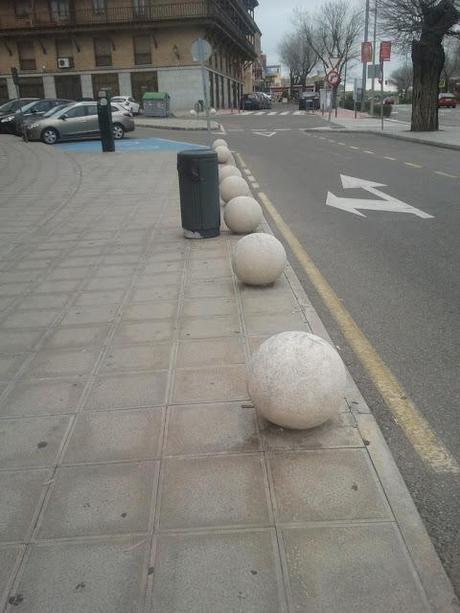 Spagna in crisi? Se, come no... Guardate com'è la città di Toledo. Neppure tra 150 anni possiamo sperare di avere un contesto civile così. Altro che crisi e crisi