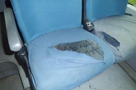 Riceviamo e pubblichiamo da un dipendente Atac (o Tevere TPL) che ci chiede di restare anonimo: i sedili degli autisti dei bus...