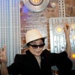 New York, Yoko Ono accende l’Empire State Building