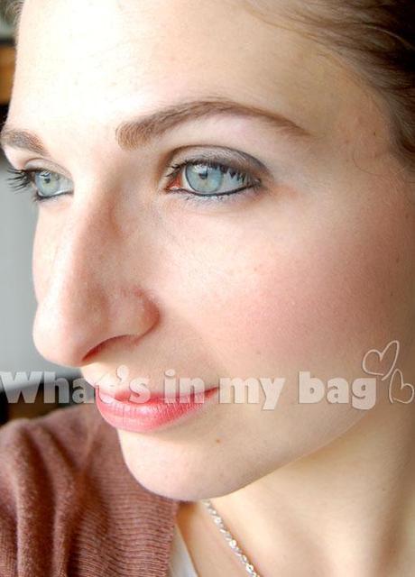 Photopost: Easy Peachy Taupey make up