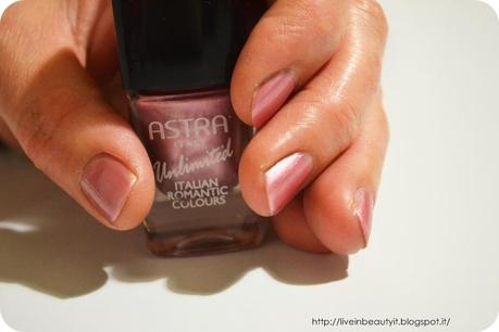 Review and swatches Astra 