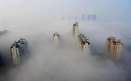 Nebbia e inquinamento a Suzhou, gennaio 2013 (fonte: CRI).