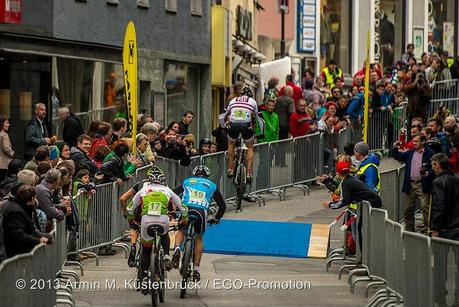 Federspiel vince l'Imster City Sprint XCE