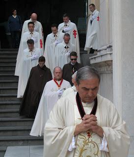 TEMPLARI A POSITANO:Don Giulio elevato a cappellano