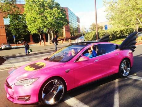 La “Batmobile” rosa di Sergey Brin, uno dei boss di Google