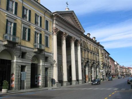 Cuneo culla piemontese tra Territorio e case