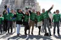 Lisbona: 600 italiani in flashmob, per un mondo da pulire con il Folletto 