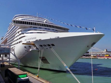 MSC Crociere celebra l’esordio di MSC Fantasia a Venezia con la tradizionale cerimonia del Maiden Call