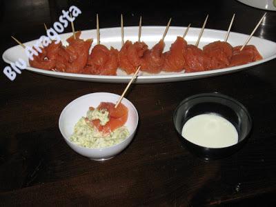 Appetizer di salmone e pistacchi americani