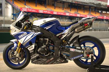 Yamaha YZF-R1 Team GMT94 2013