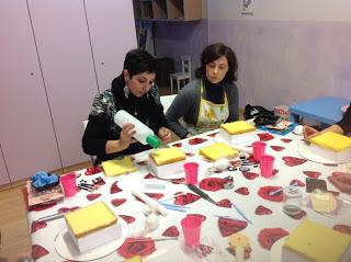 Corso cake design a Seregno, tema Make up cake!